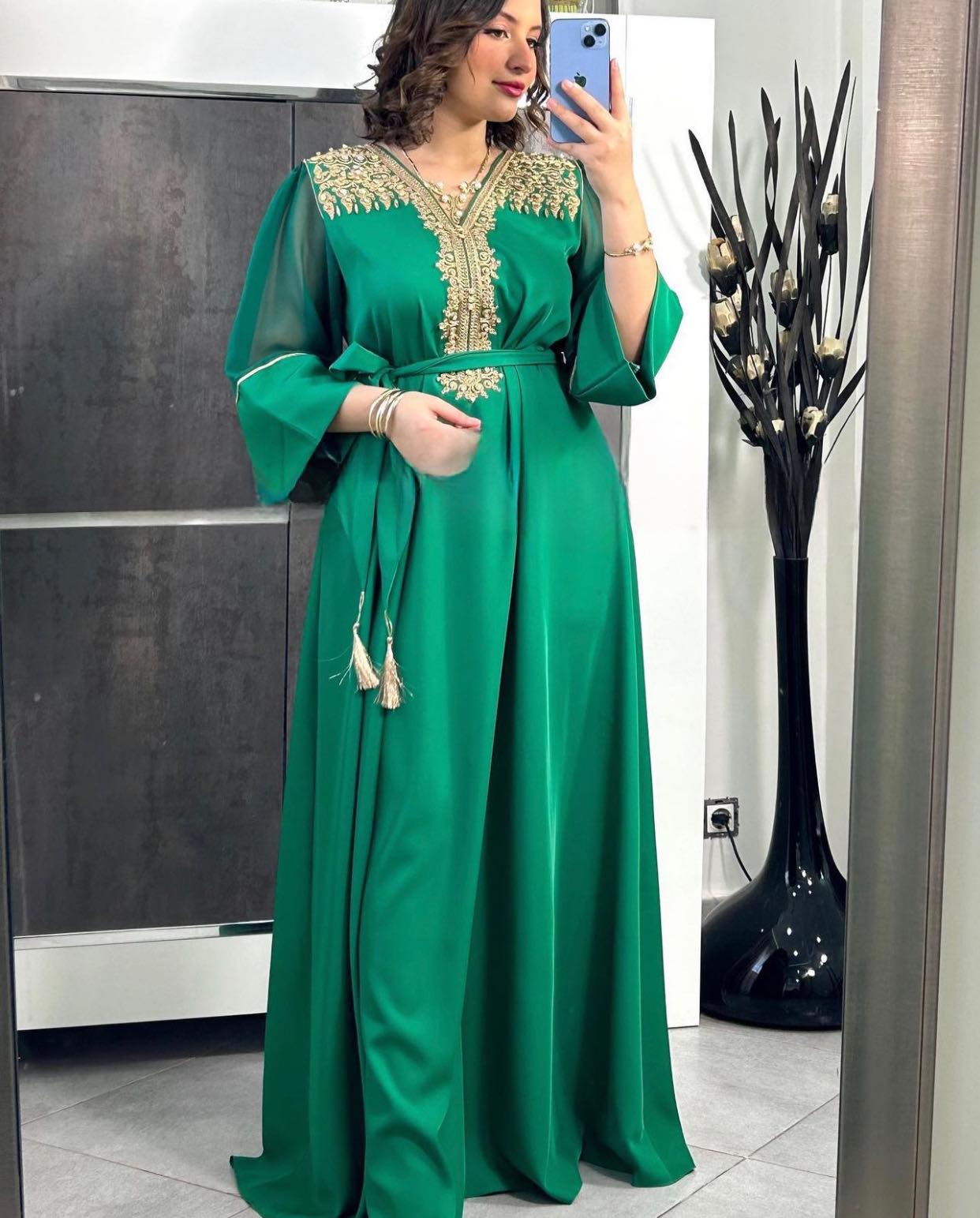 ROBE #33