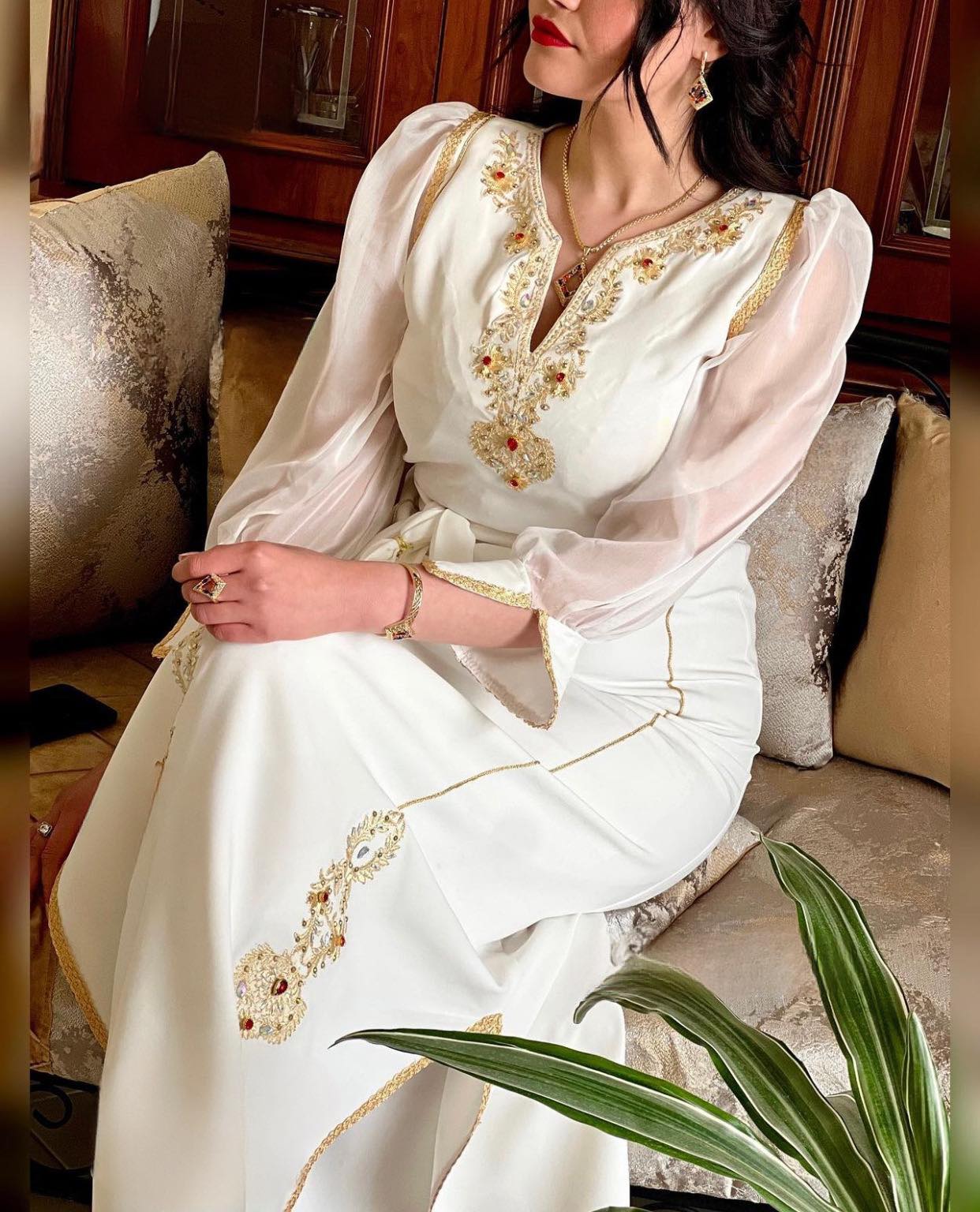 ROBE #21