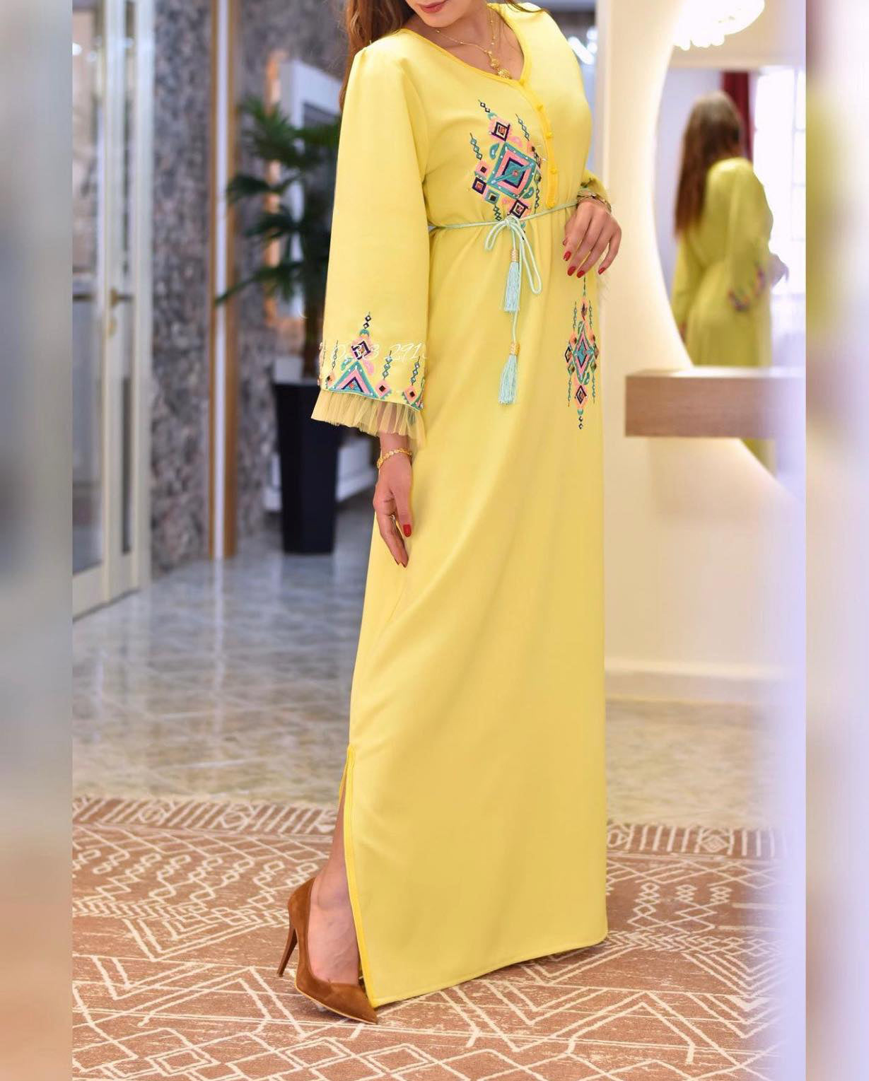 ROBE #19